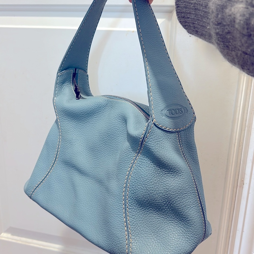 Tod’s discontinued hobo bag